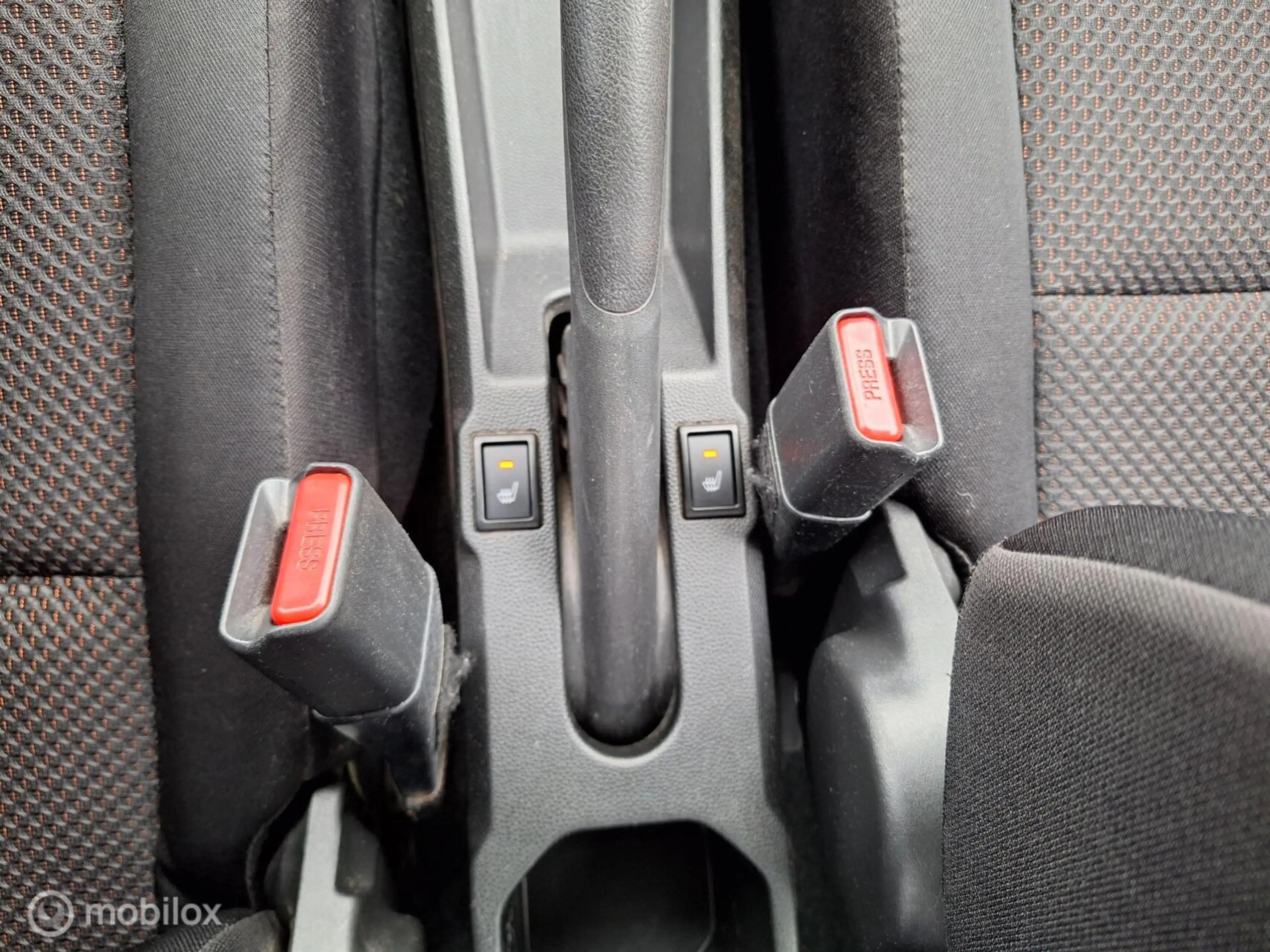 Suzuki Ignis 1.2 SELECT • Navigatie — photo 17