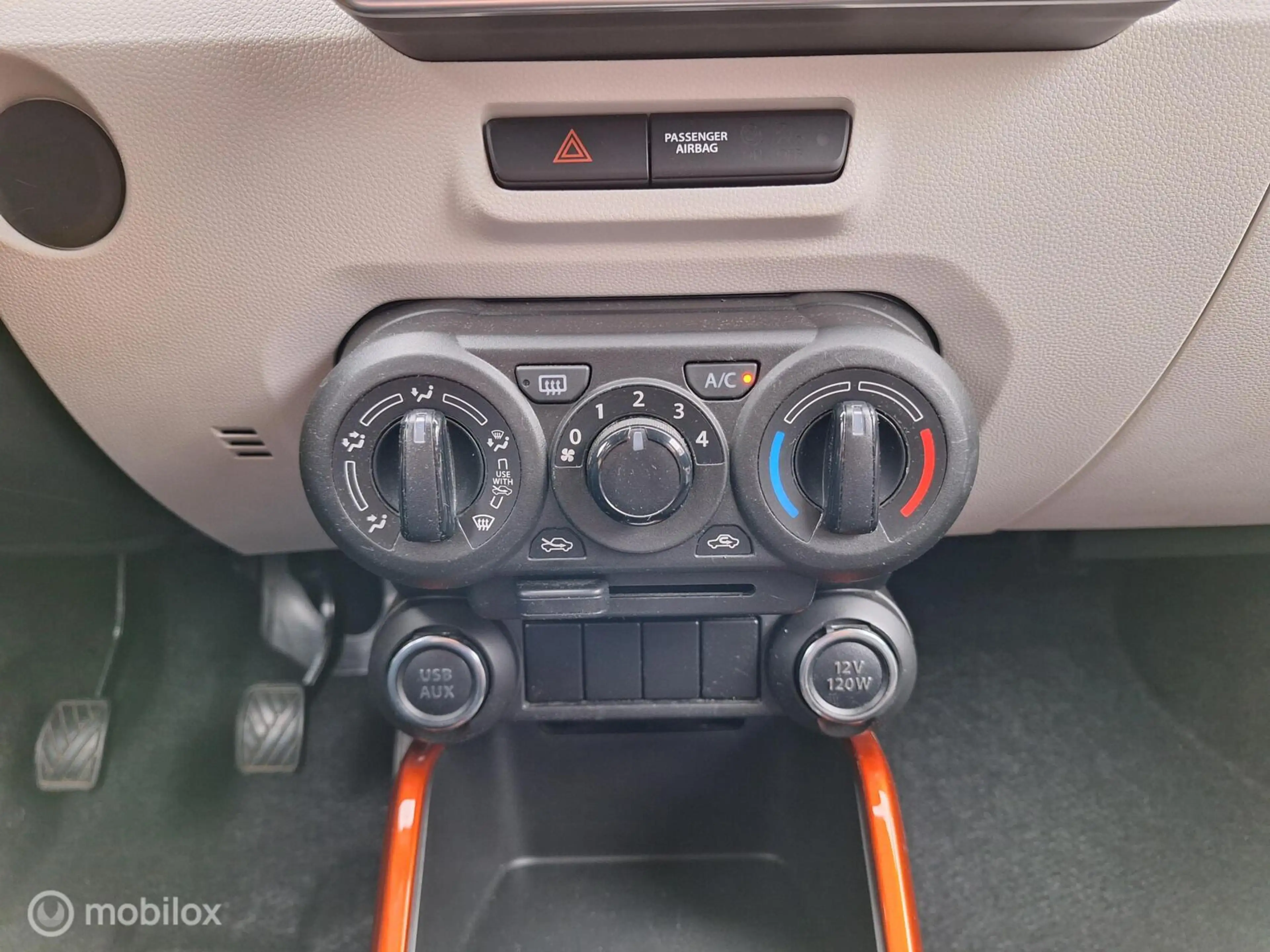 Suzuki Ignis 1.2 SELECT • Navigatie — photo 16