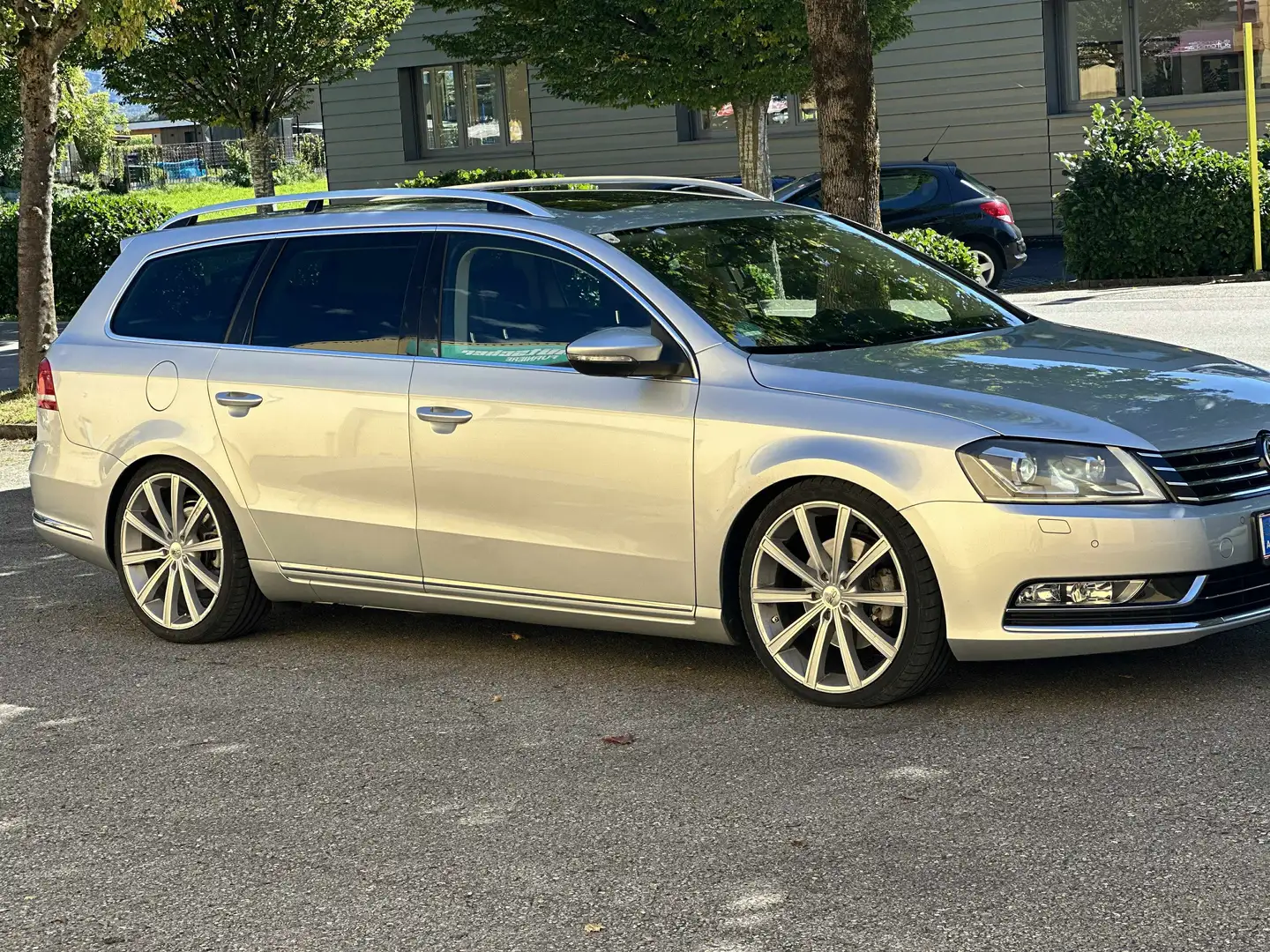 Volkswagen Passat Variant Passat Variant Comfortline BMT TDI DPF 4Motion DSG Silber - 2