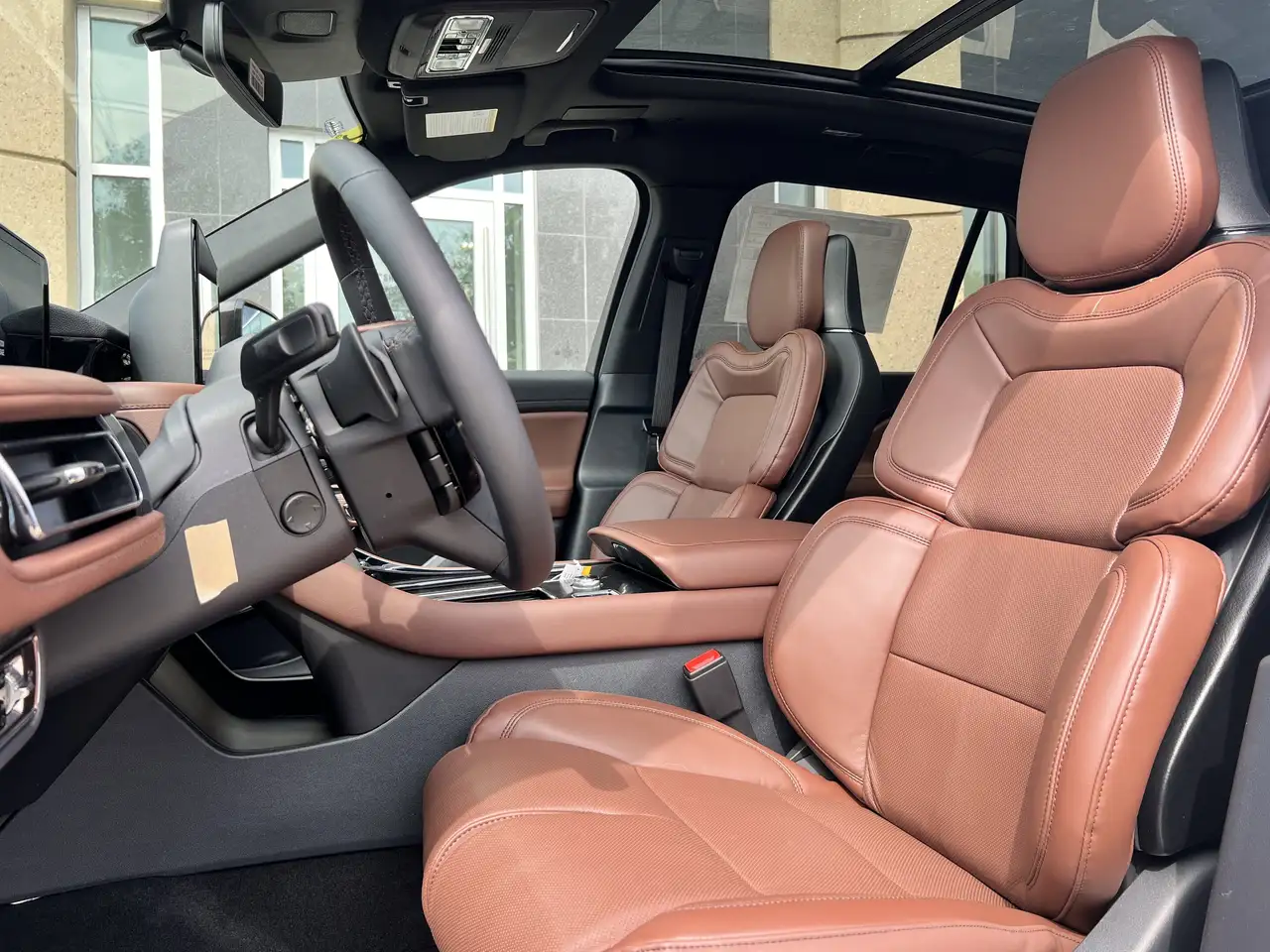 Lincoln Aviator снимка Lincoln Aviator