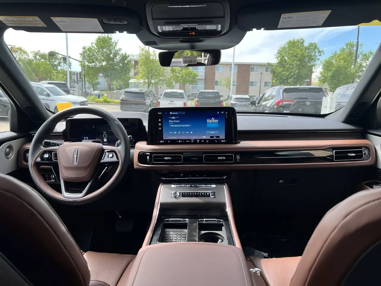 Lincoln Aviator снимка Lincoln Aviator
