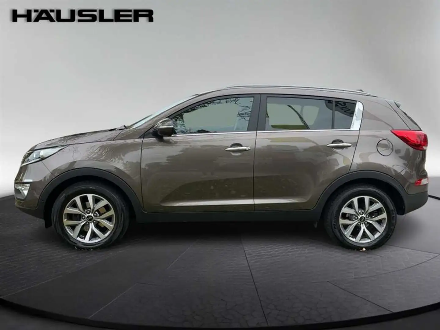 Kia Sportage 1.6 Dream Team*Kamera*PDC*SHZ*Navi*Bluetooth* Braun - 2