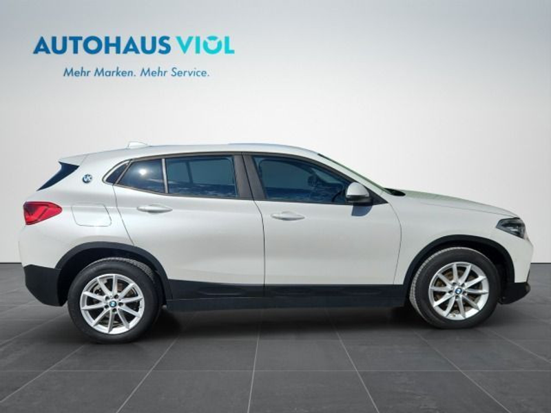BMW X2 sDrive18i — photo 6