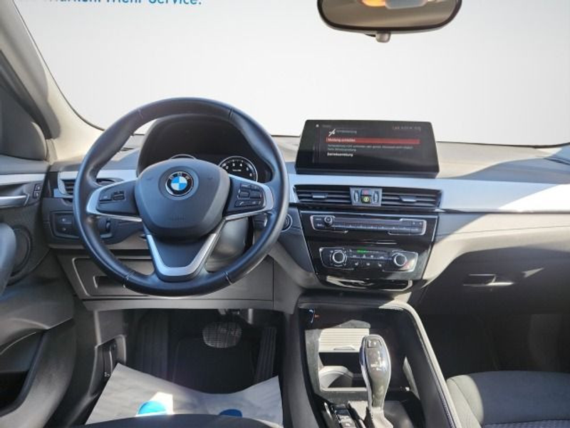 BMW X2 sDrive18i — photo 14