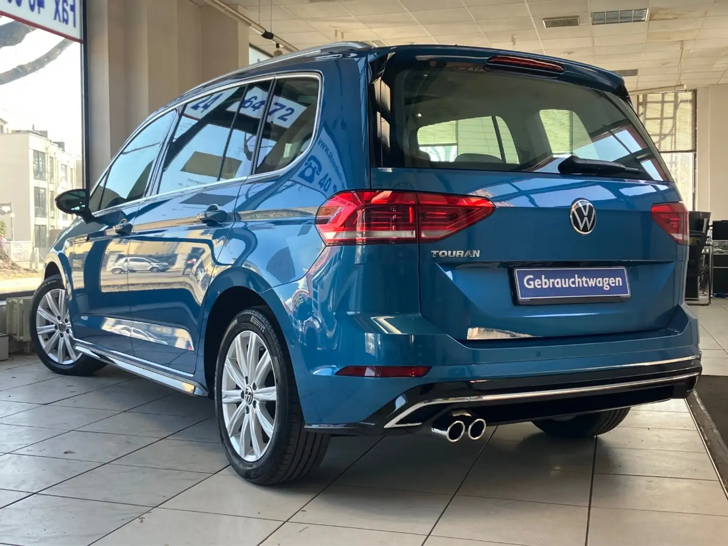 Volkswagen Touran 2.0 TDI Highl. DSG R-Line Leder Panorama Blu/Azzurro - 2