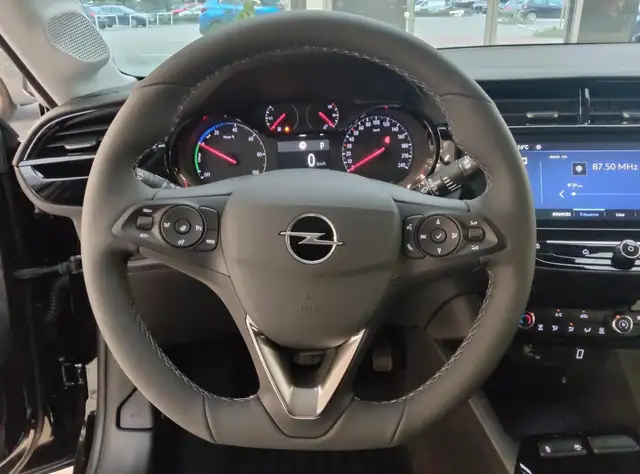 Opel Corsa view 13