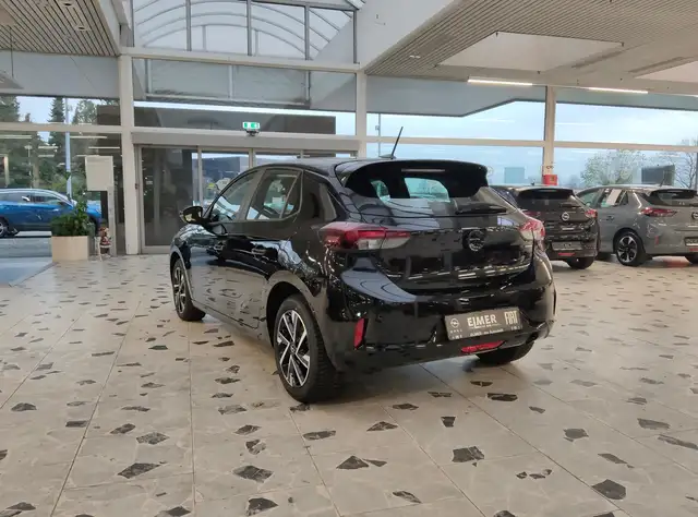 Opel Corsa view 5