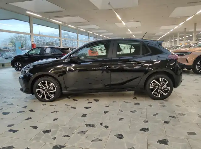 Opel Corsa view 4