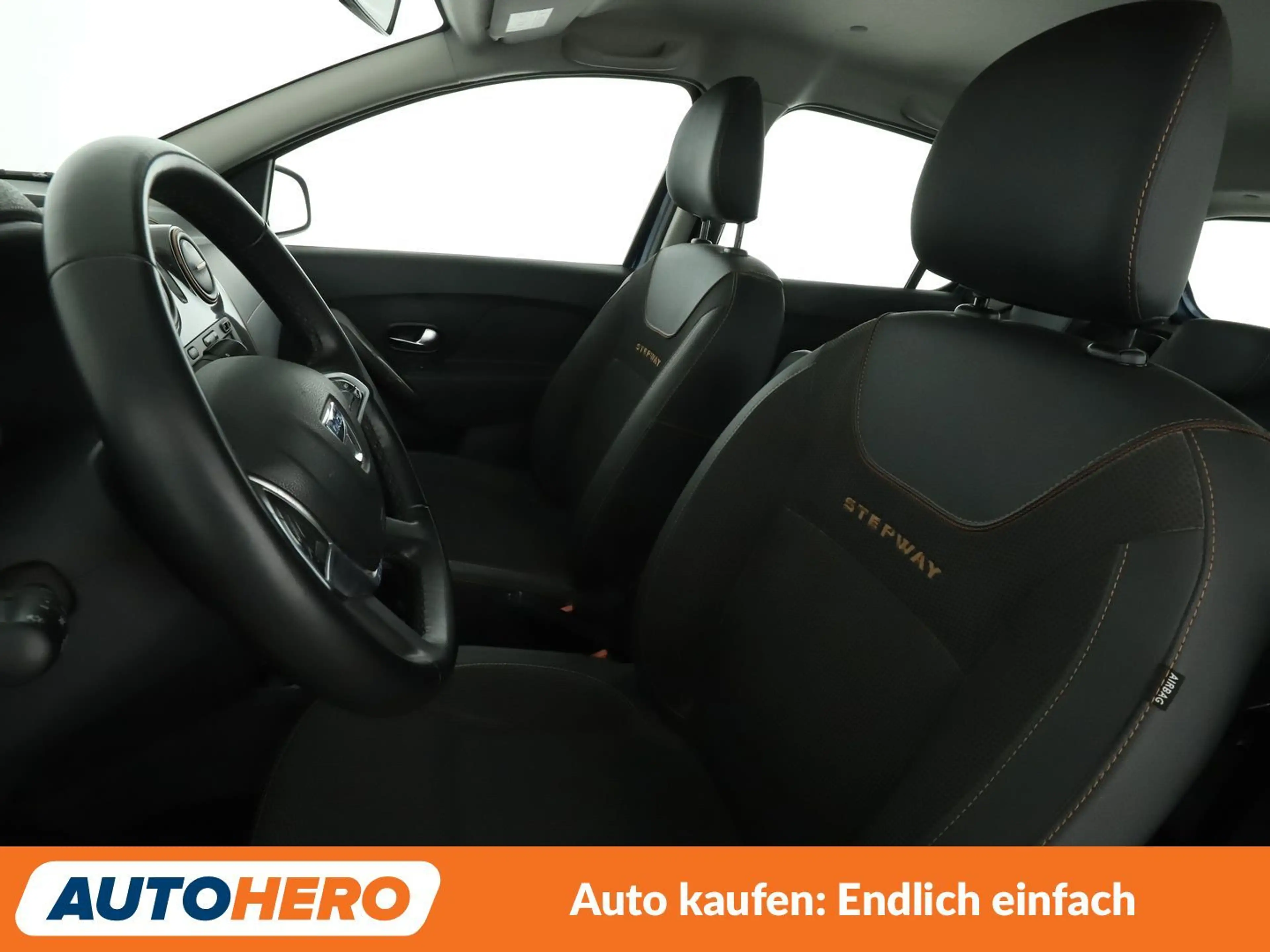 Dacia Sandero 0.9 TCe Stepway Celebration Aut.*NAVI*CAM* — photo 10