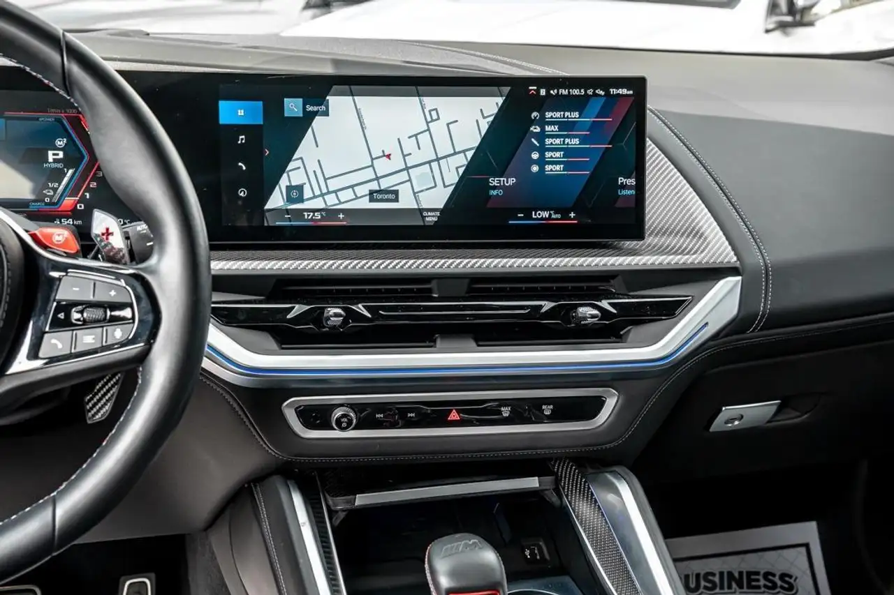 BMW XM photo BMW XM