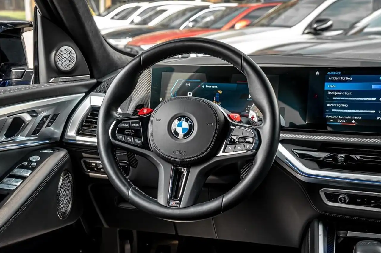 BMW XM photo BMW XM