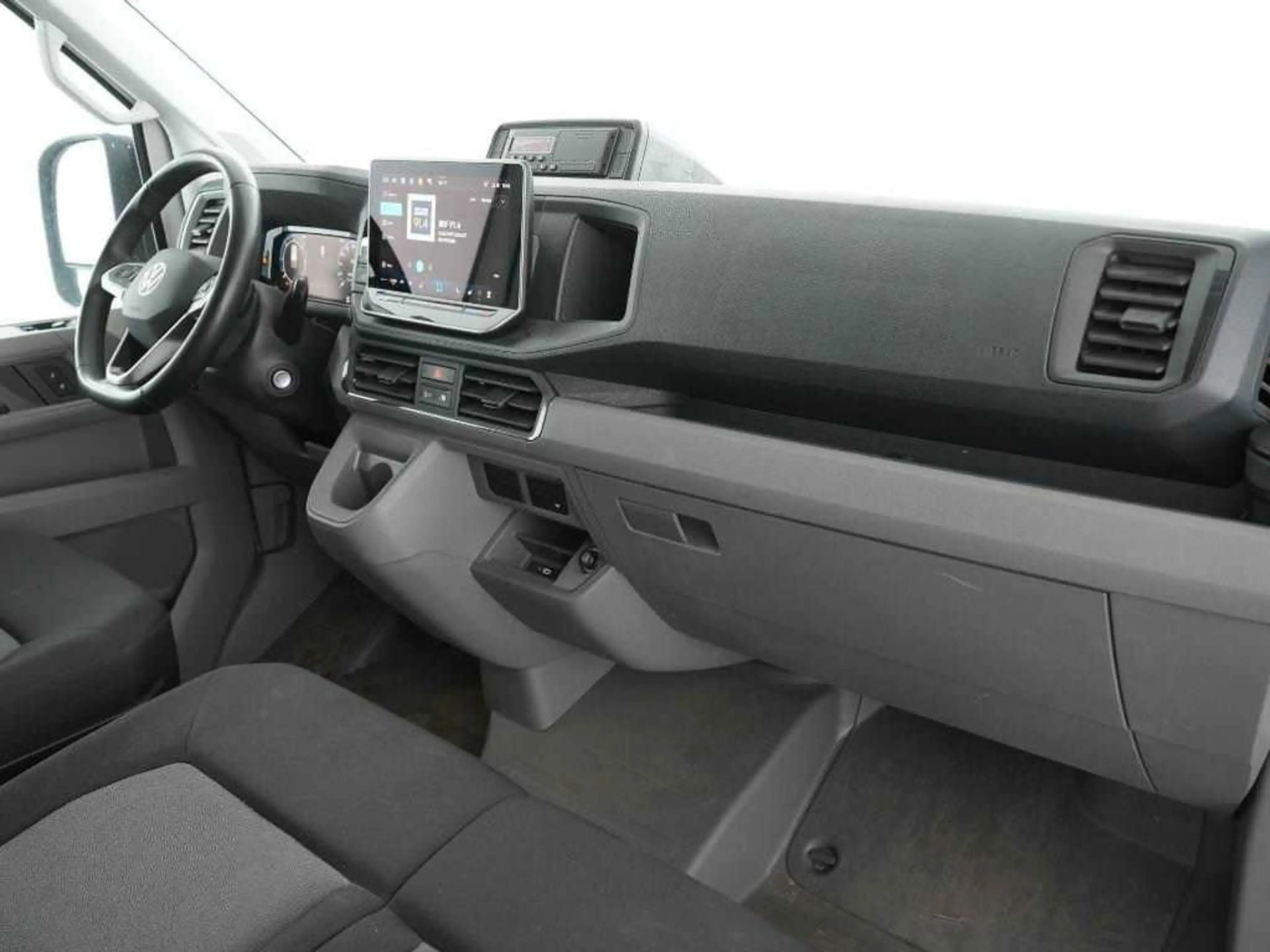 Volkswagen Crafter Kasten 35 lang Hochdach FWD — photo 5