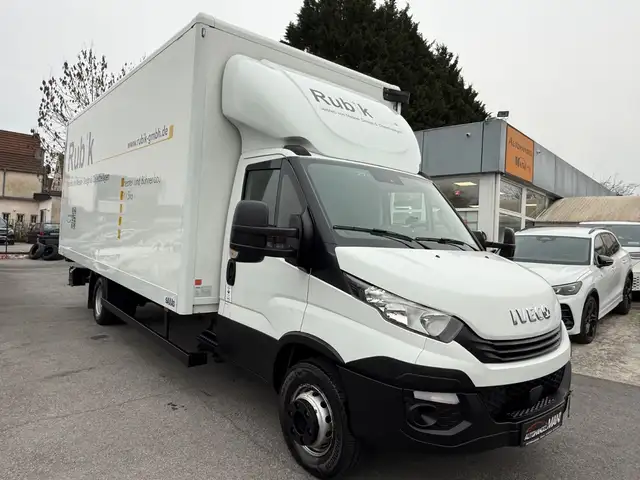 Iveco Autres Daily Fahrgestell Einzelkabine 70 C Radstand