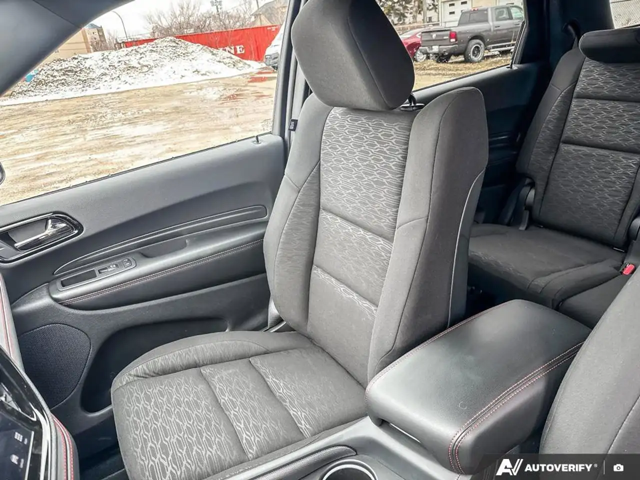Dodge Durango снимка Dodge Durango