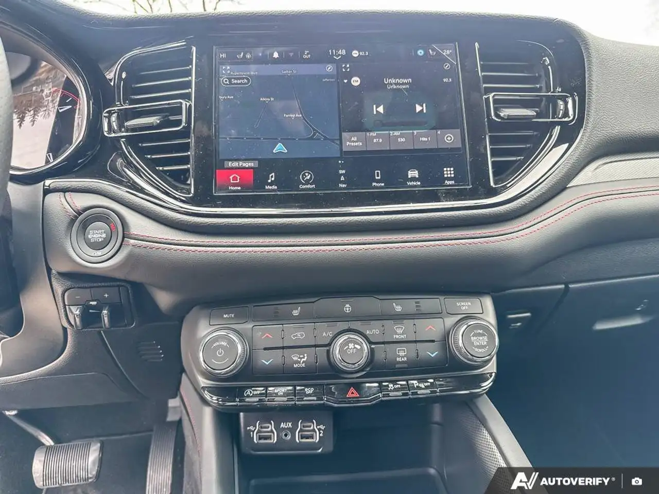 Dodge Durango снимка Dodge Durango