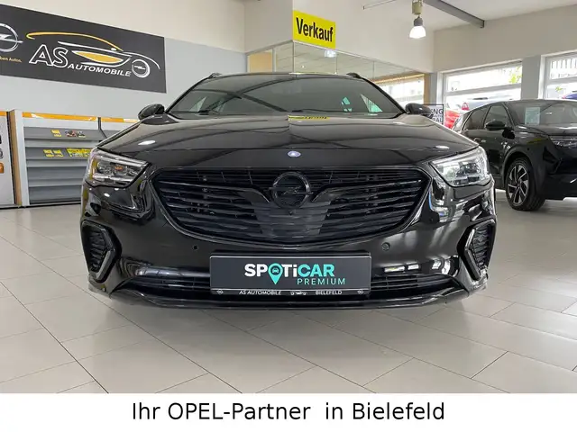 Opel Insignia view 2