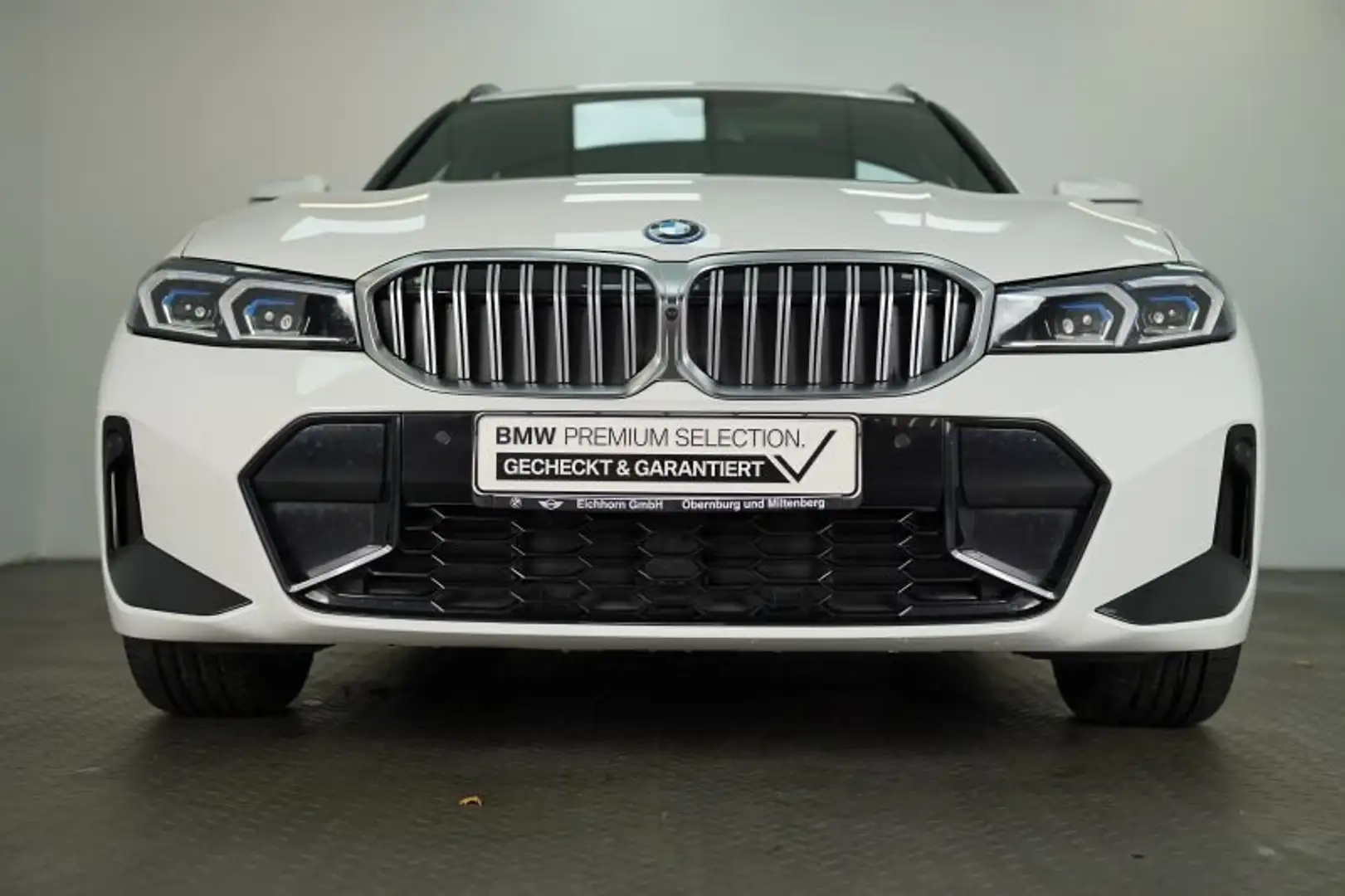 BMW 330 e Touring M Sportpaket *PGSD.AHK.INNOPAKET* Weiß - 2
