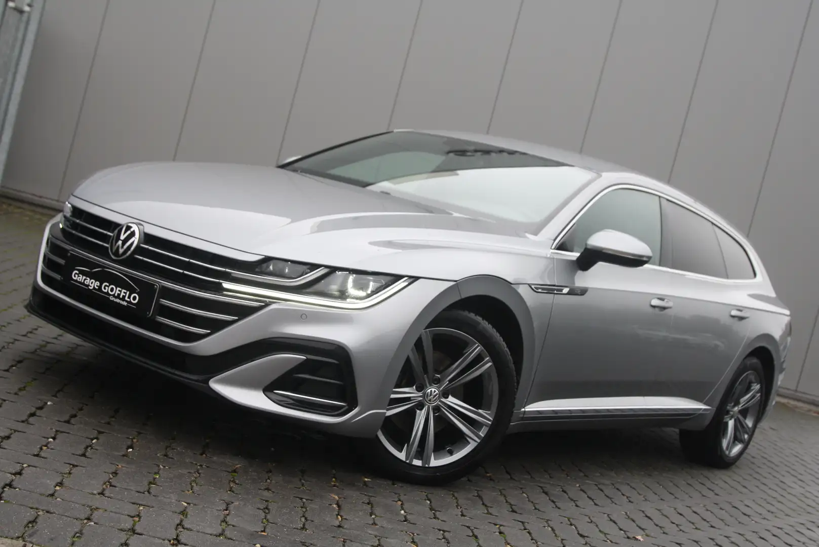 Volkswagen Arteon SHOOTING BRAKE EHYBRID R-LINE PHEV - 76.000KM - 21 Grijs - 2