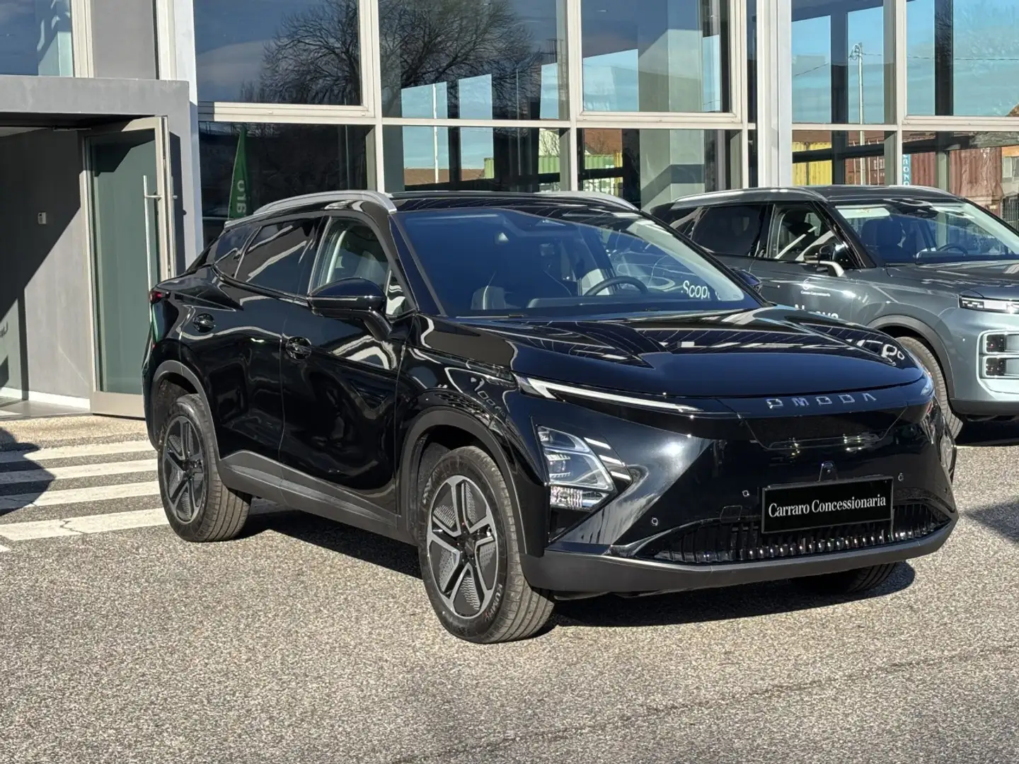 Omoda 5 61 kWh   - Trazione anteriore 402 km Premium Černá - 1