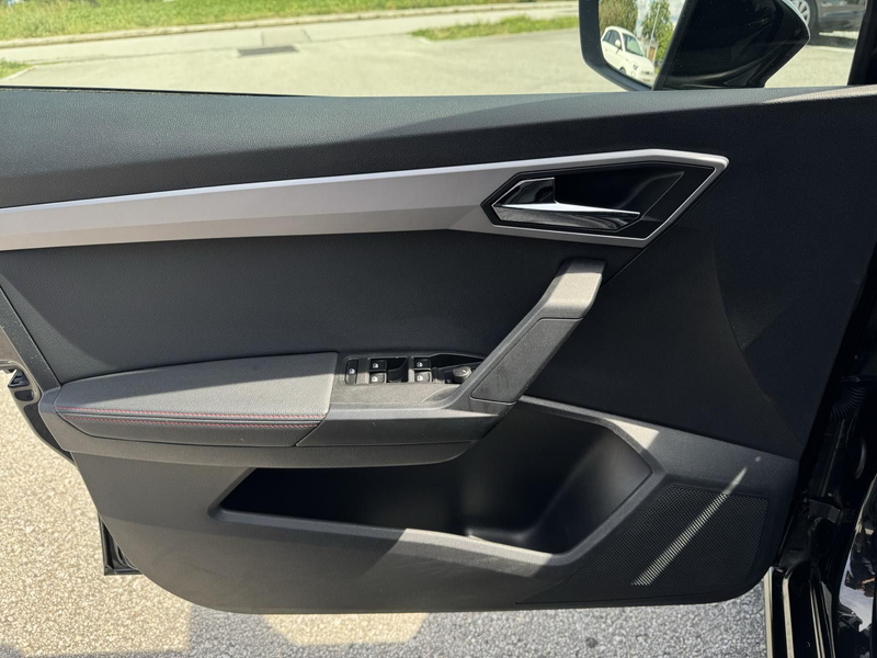 SEAT Ibiza FR 1.0 TSI DSG LED CarPlay Kamera — photo 12