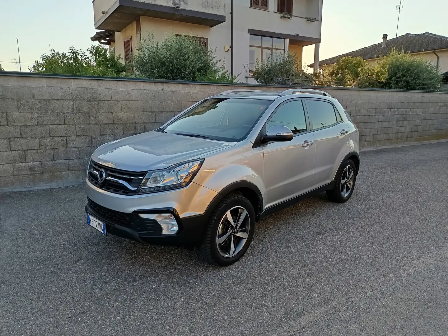 SsangYong Korando 2.0 Limited Gpl 2wd - 1