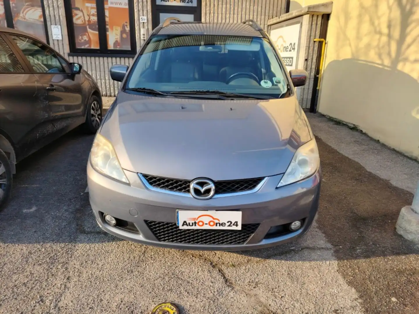 Mazda 5 2.0 MZ-CD 16V (110CV) Extra Grigio - 2