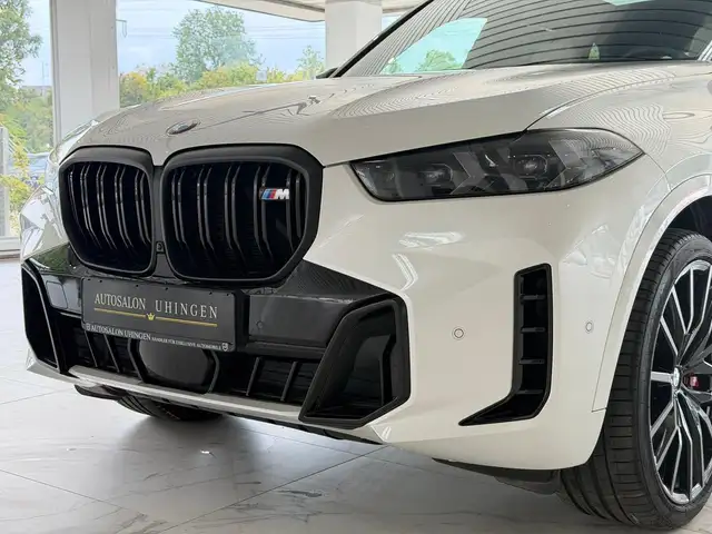 BMW X5 X5 M view 8