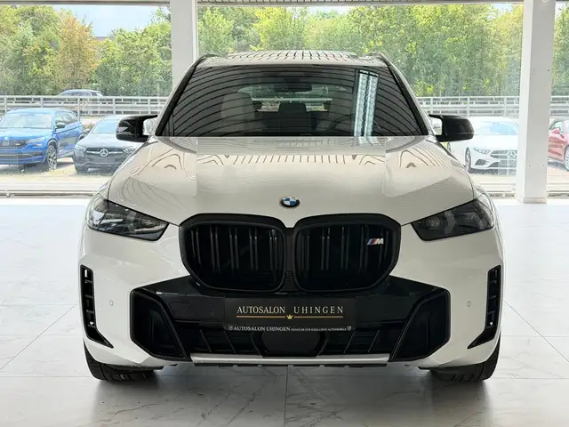 BMW X5 X5 M view 3