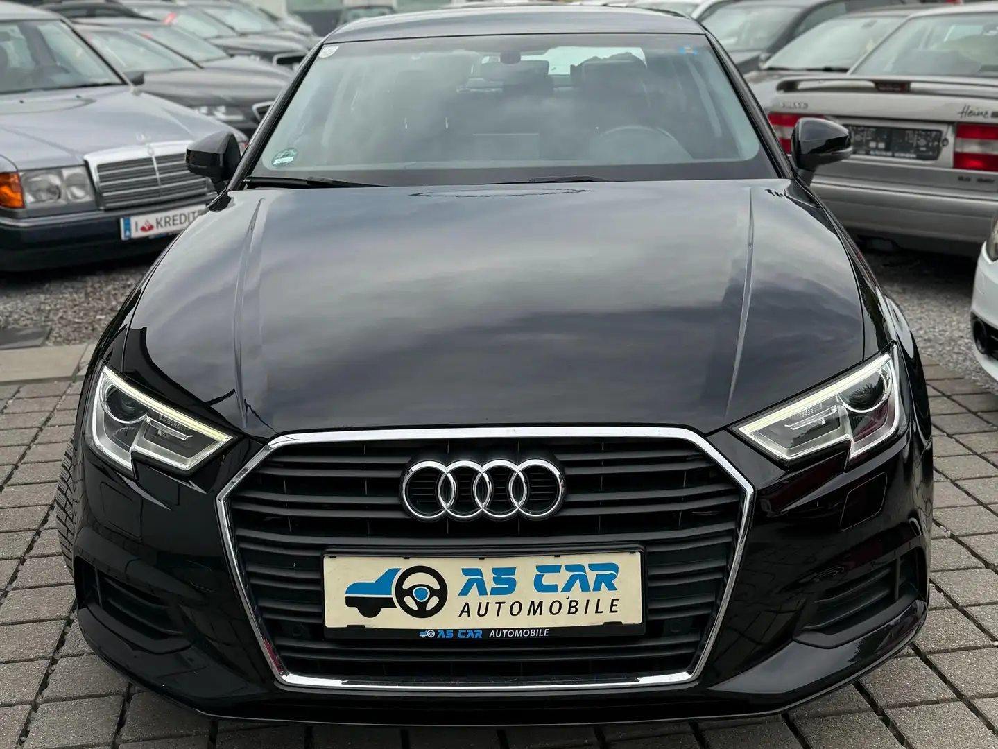 Audi A3 35 TDI basis Schwarz - 2