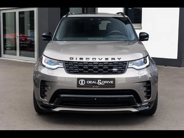 Land Rover Discovery 3 view 5
