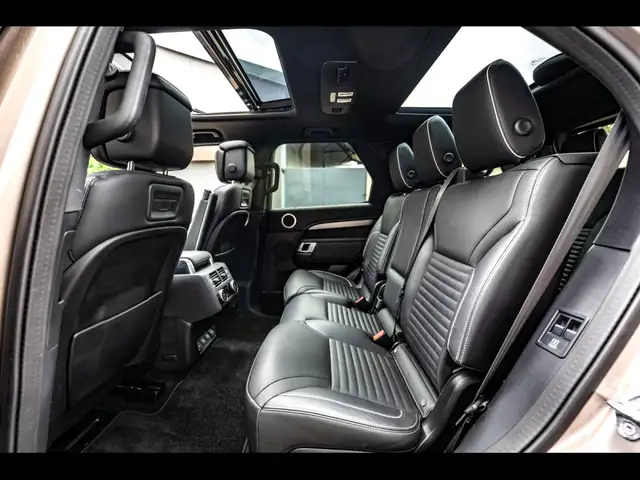 Land Rover Discovery 3 view 13