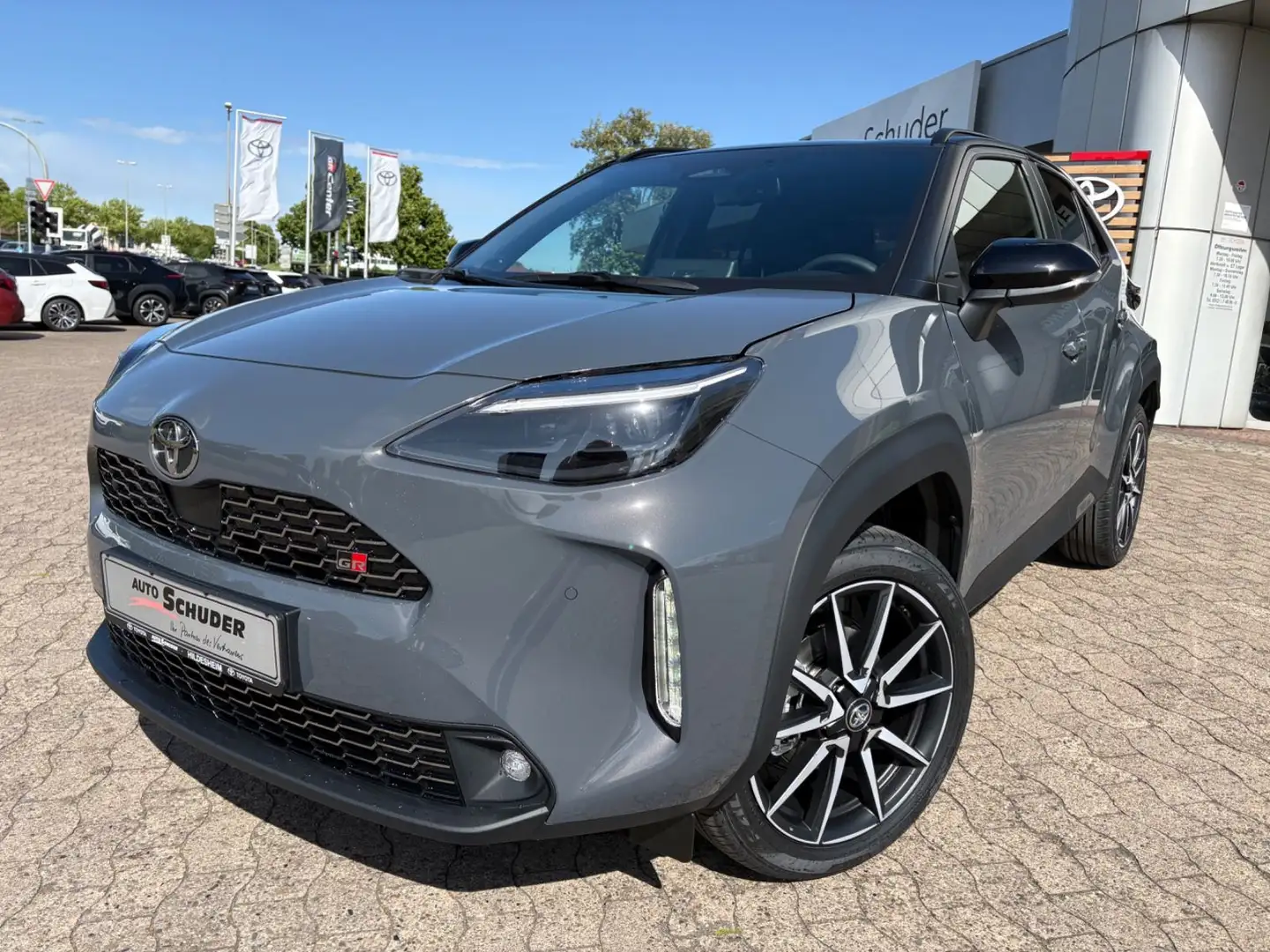 Toyota Yaris Cross GR SPORT **JBL/HUD** Gris - 1