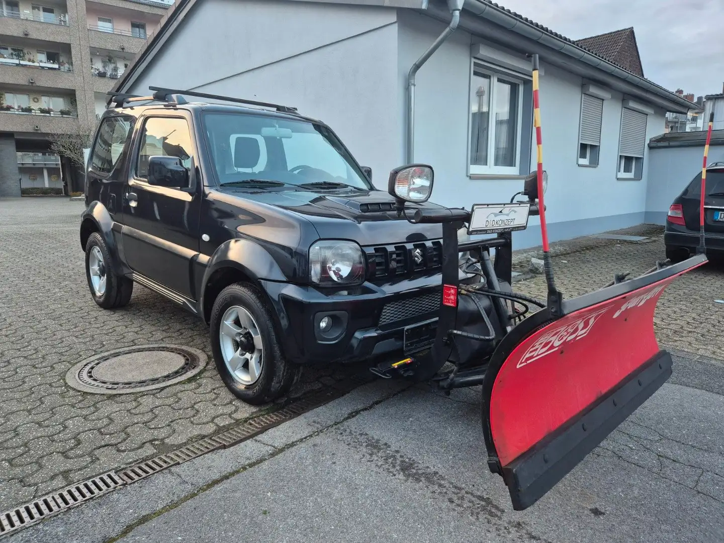 Suzuki Jimny Automatic*Schneepflug*Salzsteuer*Automatic Schwarz - 1