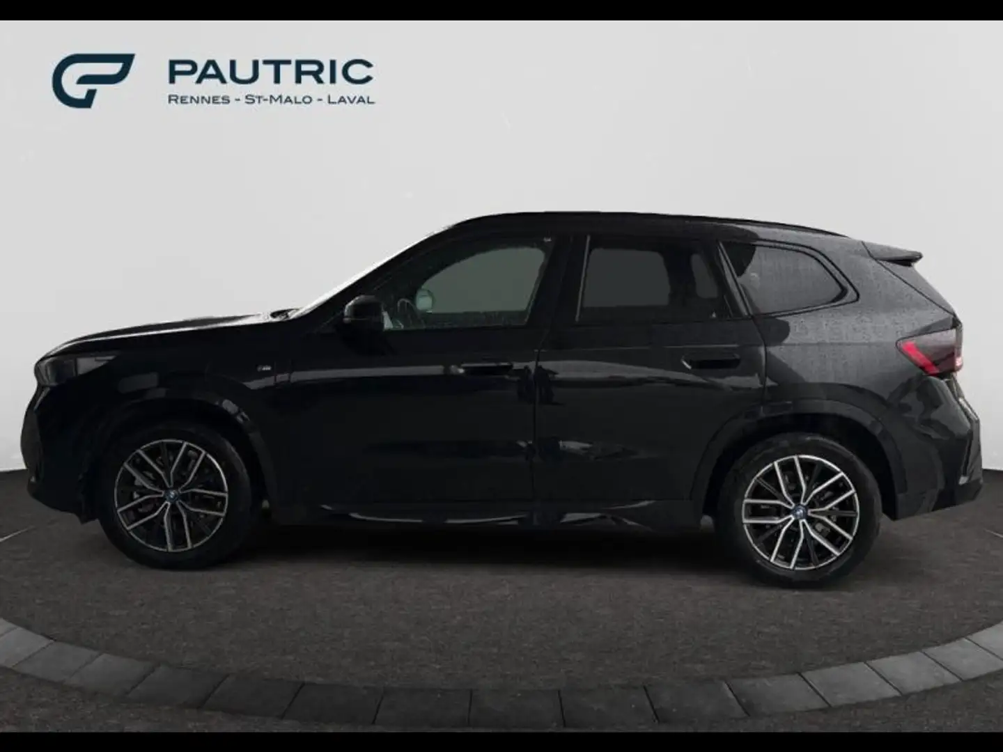 BMW X1 xDrive25e 245ch M Sport Чёрный - 2