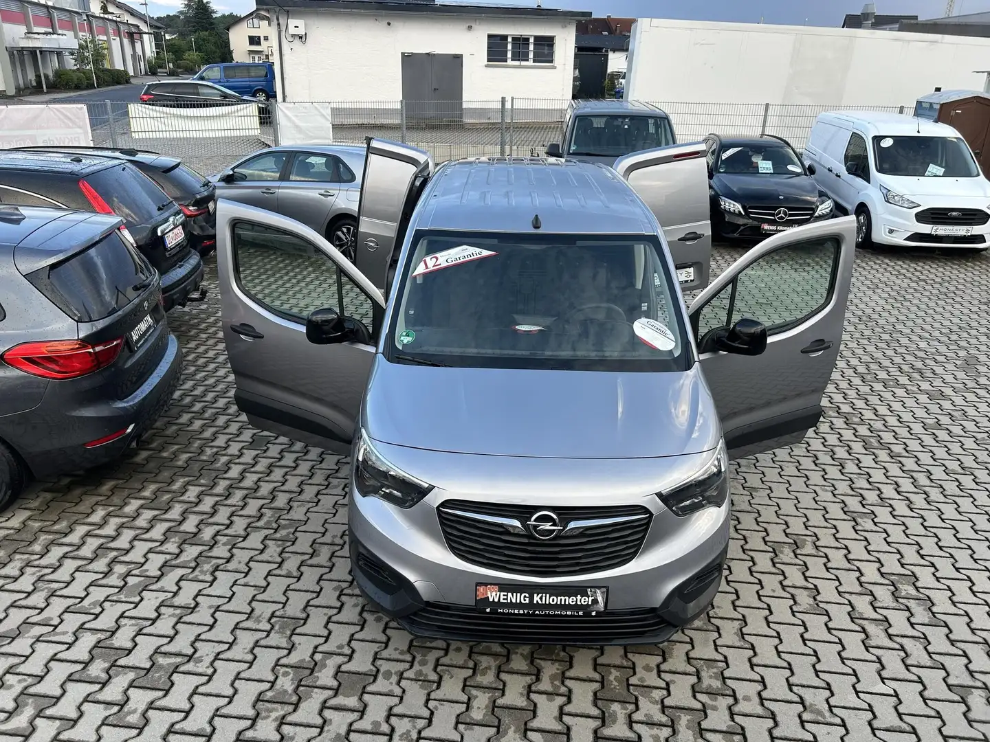 Opel Combo Cargo 1.5 D Edition*SERVICE NEU*KLIMA*TEMPOMAT*... Grau - 2