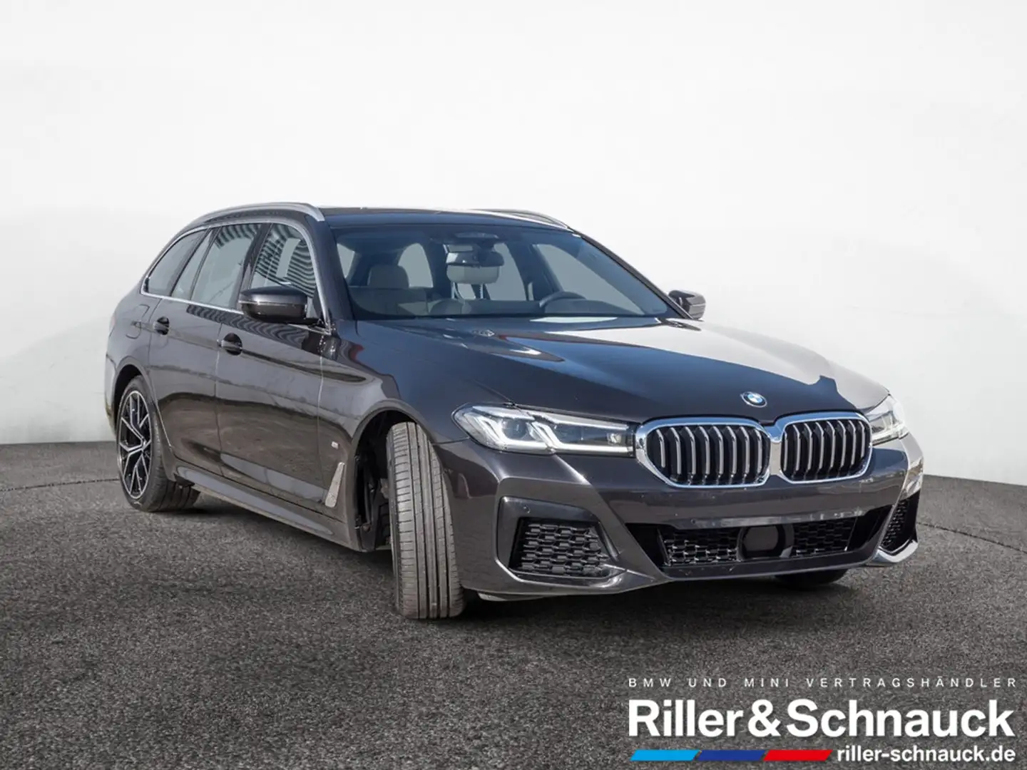 BMW 530 d Touring M-Sport H/K NAVI AHK ACC PANO Gris - 2