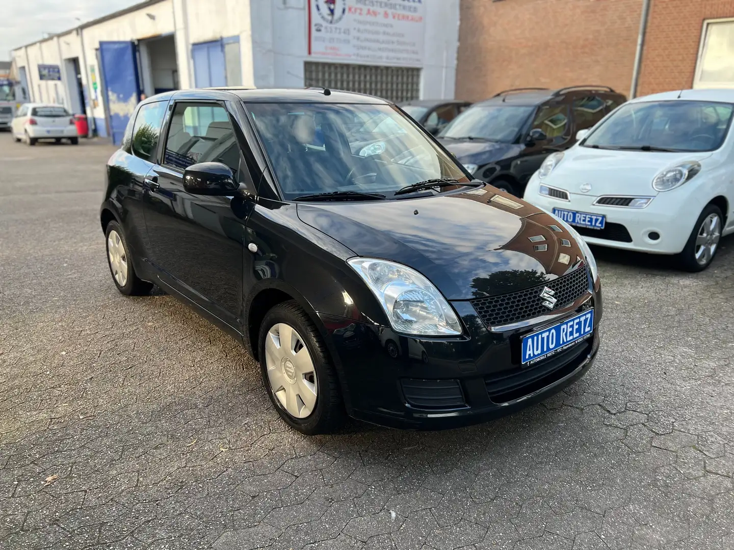 Suzuki Swift TÜV & Inspektion NEU - 2.Hand - Klimaanlage Schwarz - 2