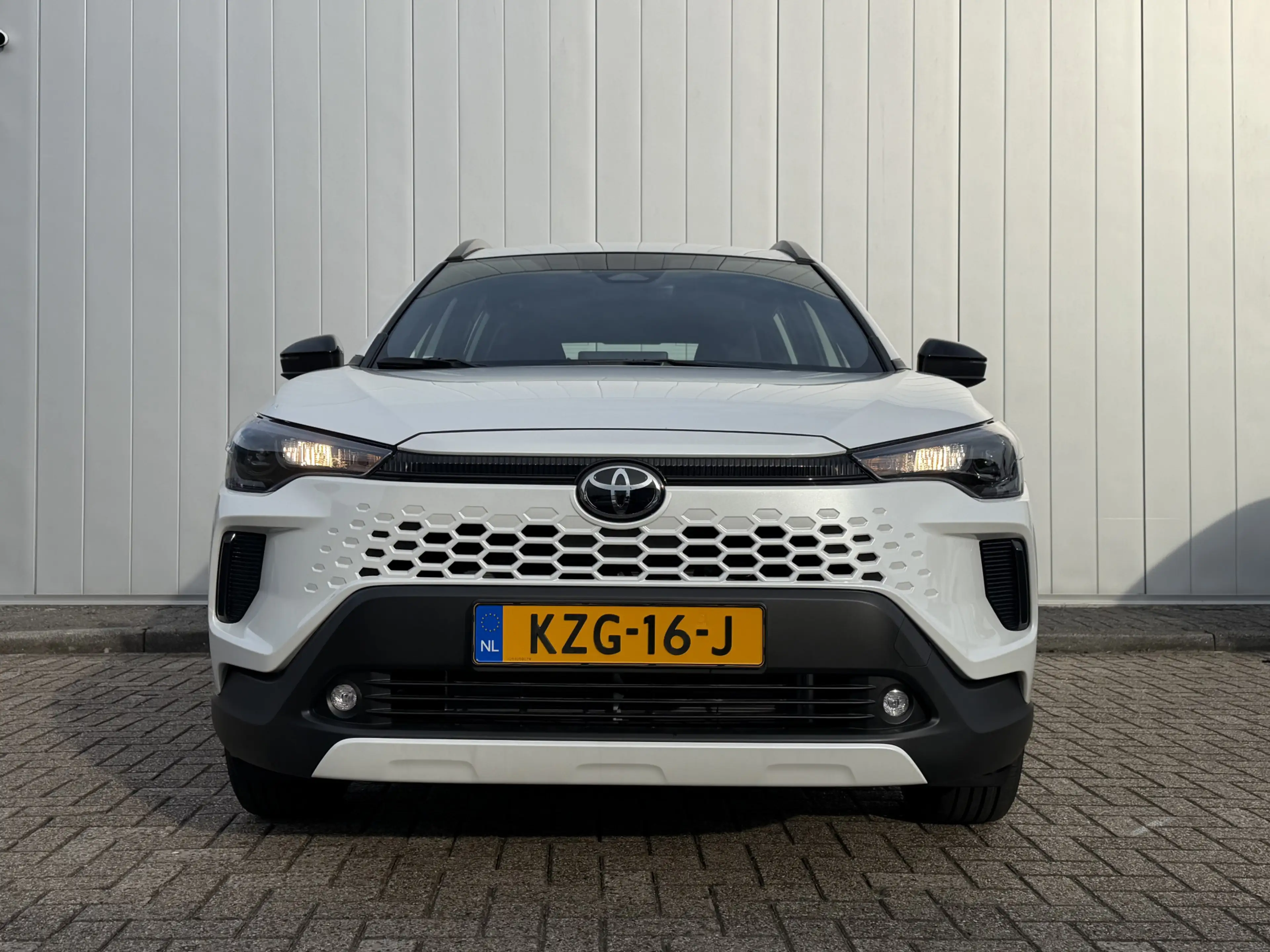 Toyota Corolla Cross Hybrid 140 Active Voorraad Deal Stoel Verwarming — photo 3
