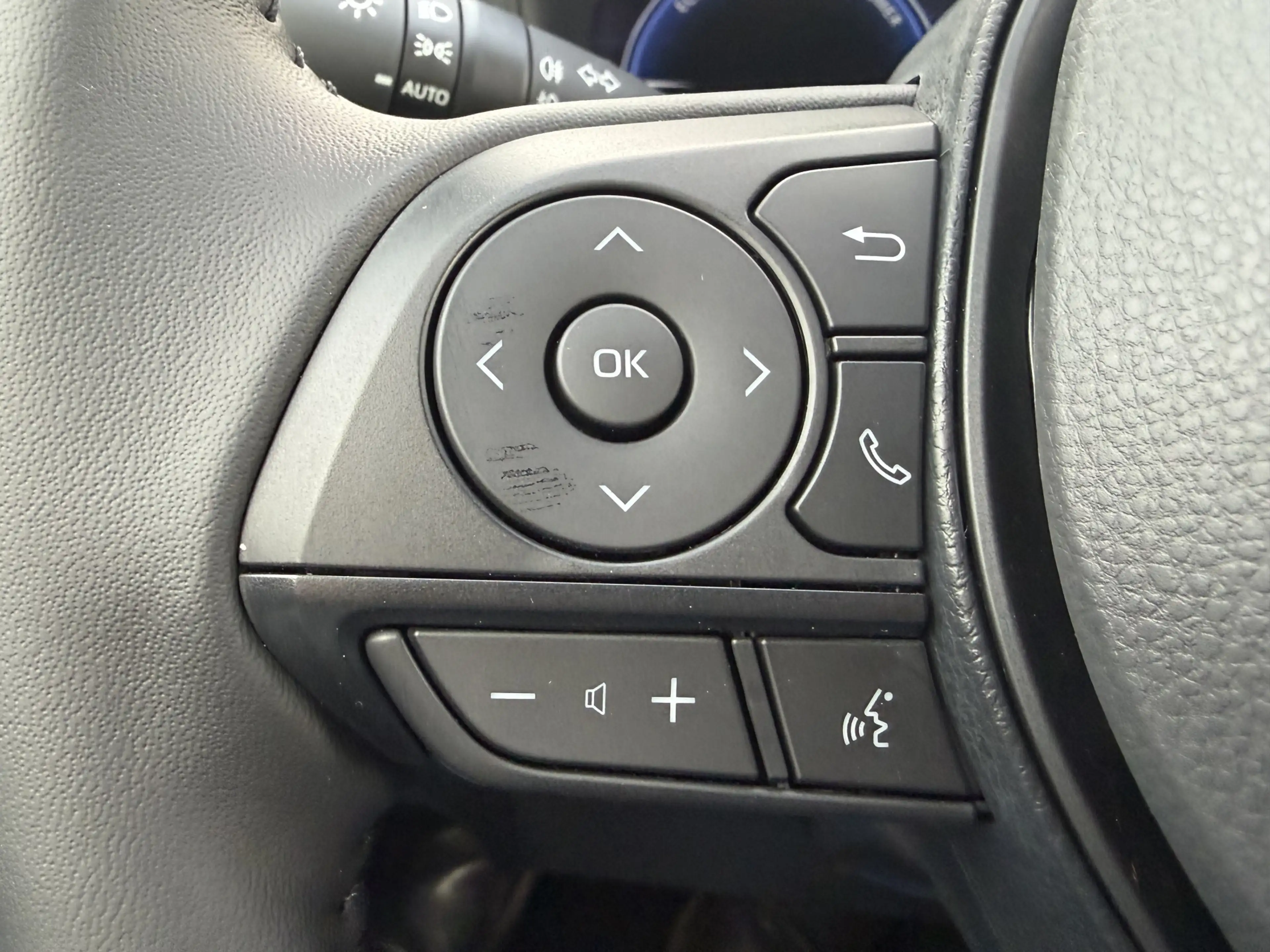 Toyota Corolla Cross Hybrid 140 Active Voorraad Deal Stoel Verwarming — photo 14