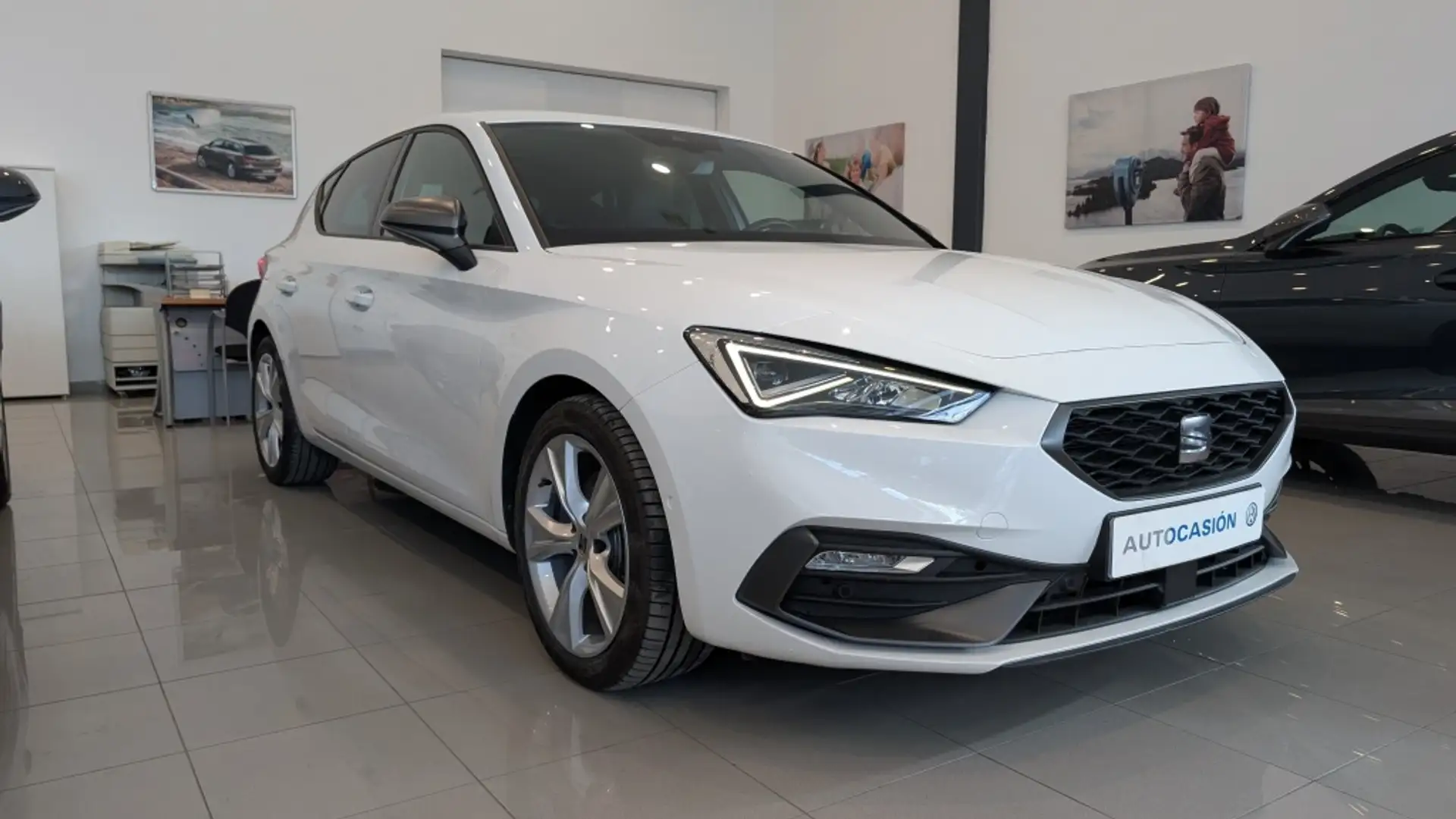 SEAT Leon 2.0TDI CR S&S FR DSG7 150 Blanco - 1