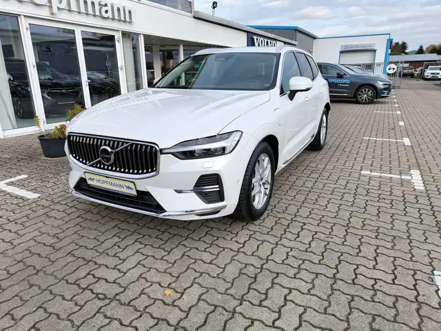 Volvo XC60 T6 Plus Bright Recharge Plug In Hybrid AWD