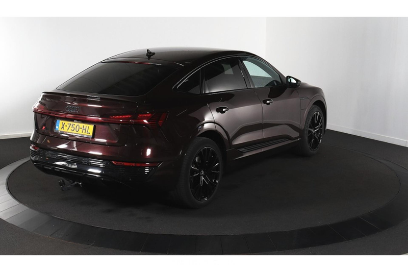 Audi Q8 55 Quattro S Edition 115 kWh — photo 3