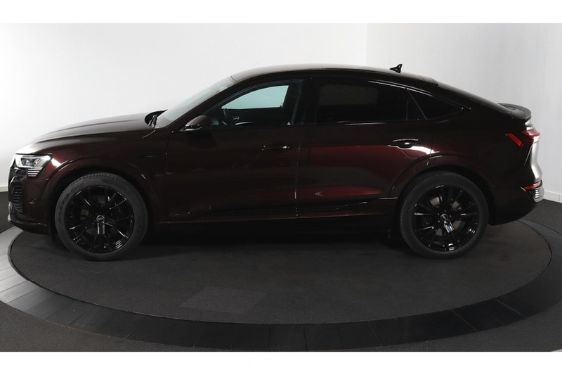 Audi Q8 55 Quattro S Edition 115 kWh — photo 7
