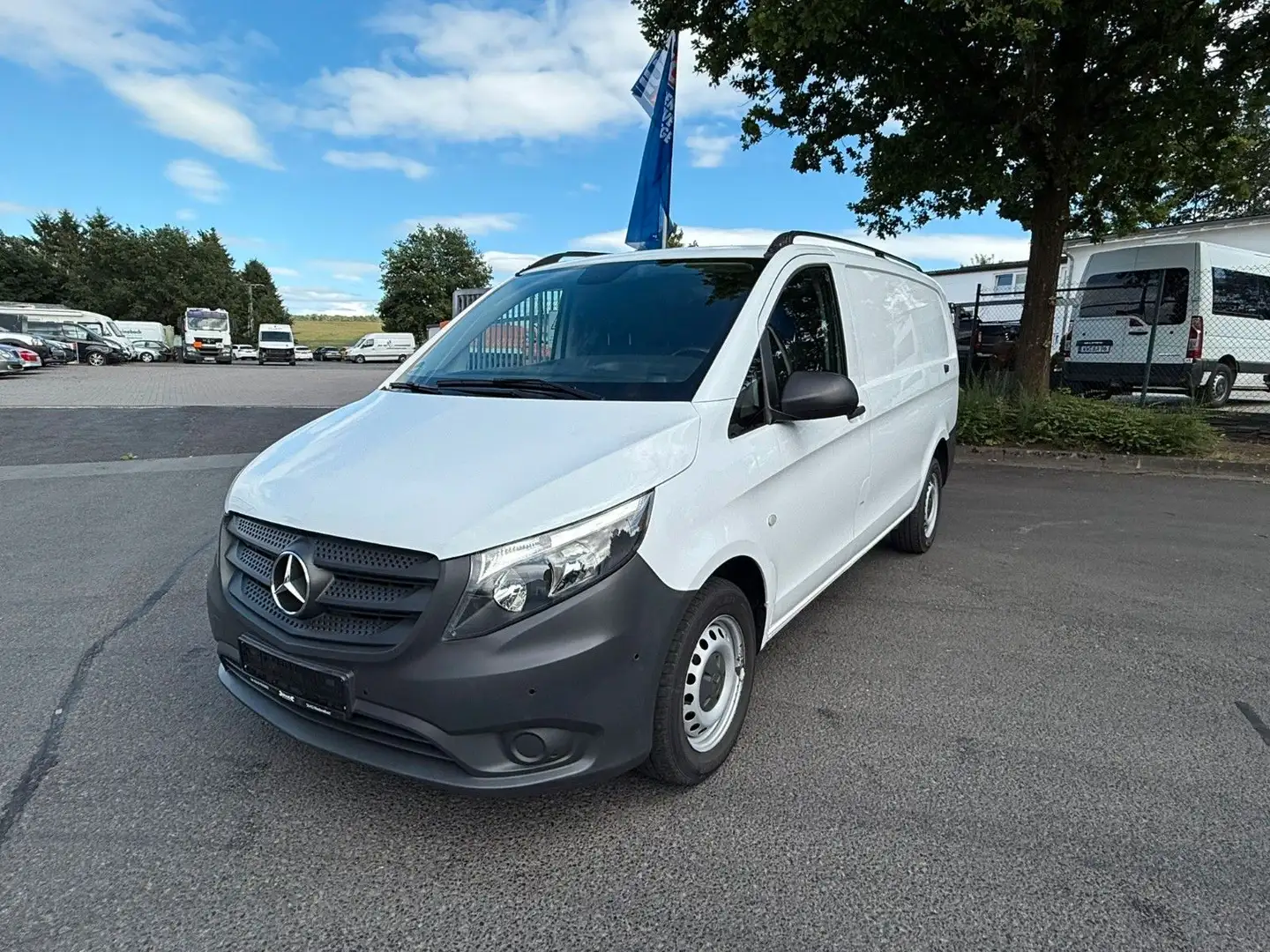 Mercedes-Benz Vito Kasten 116 CDI BT RWD lang*Tüv12/2026* Weiß - 2