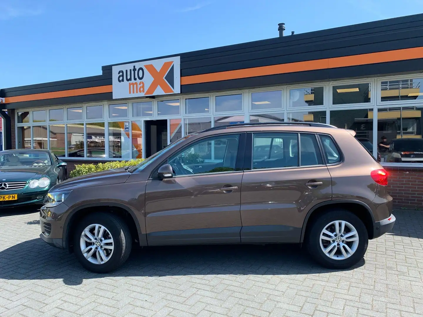Volkswagen Tiguan 1.4 TSI Comfort&Design |Nieuwe APK!| Bruin - 2