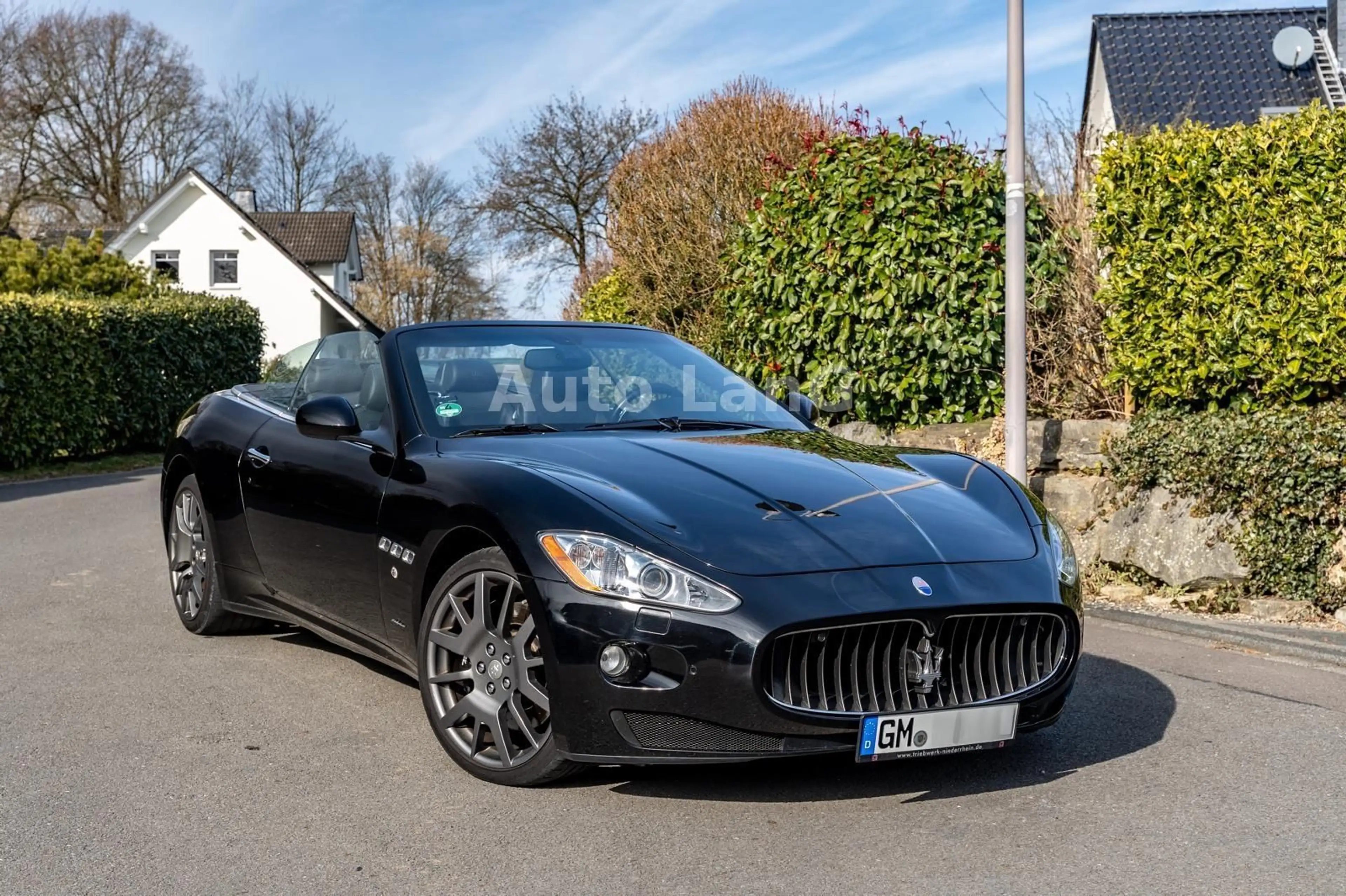 Maserati GranCabrio Automatik NAVI LED SHZ PDC — photo 2
