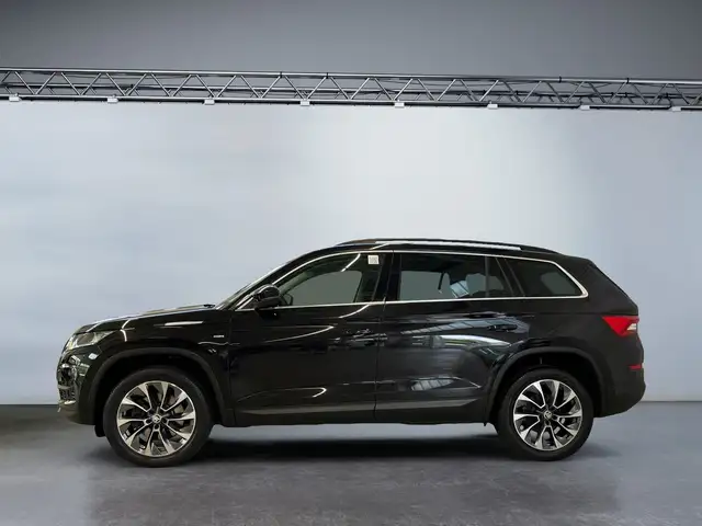 Skoda Kodiaq view 3