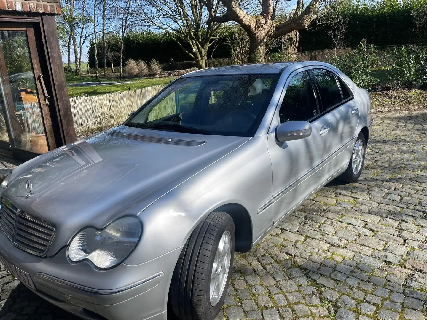 Mercedes-Benz C 180 Elegance - 1