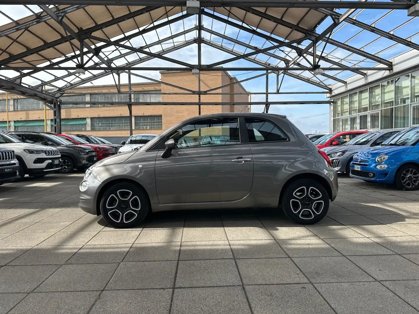 Fiat 500 1.0 70cv Ibrido Club Gri - 2