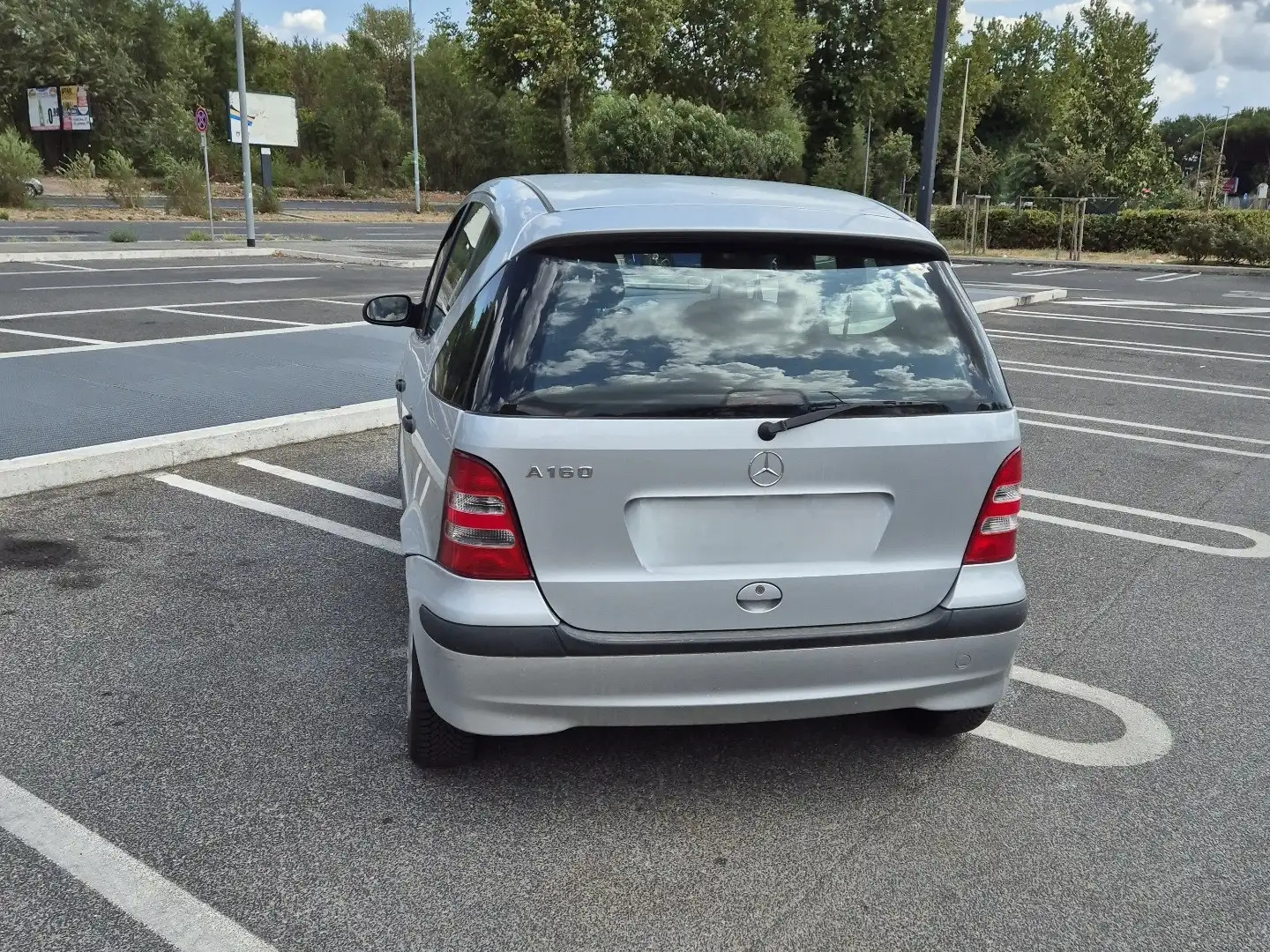 Mercedes-Benz A 160 Classic lunga Gümüş rengi - 2